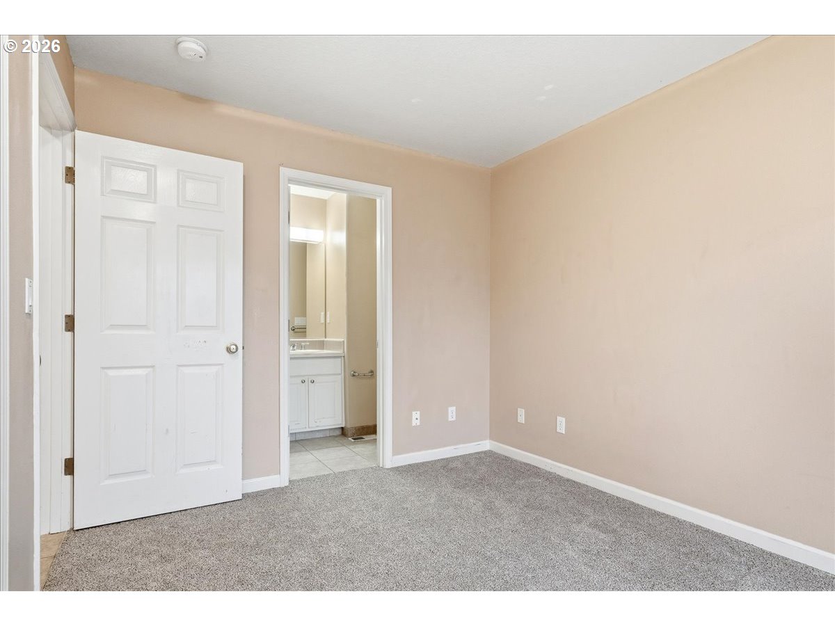 Photo #24: 167447135 Listing: Photo #24