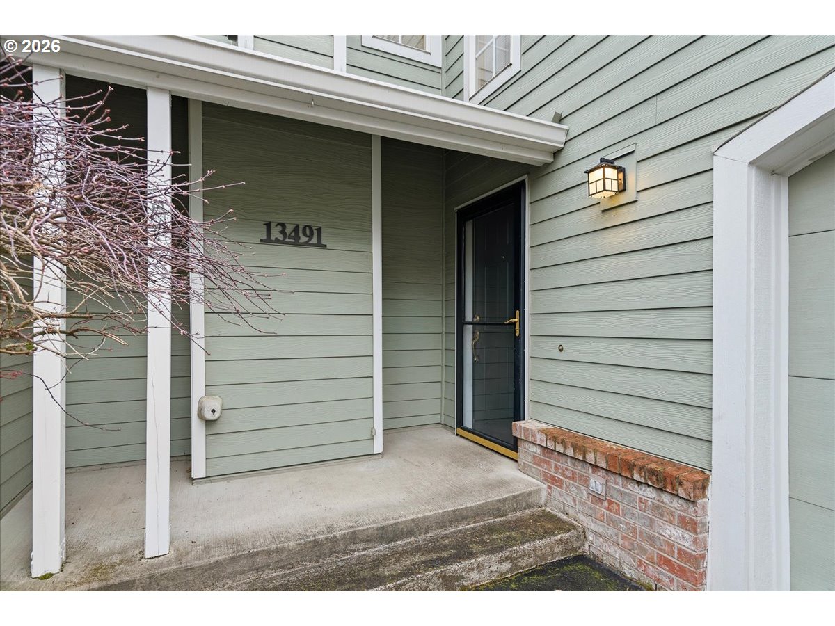 Photo #2: 167447135 Listing: Photo #2