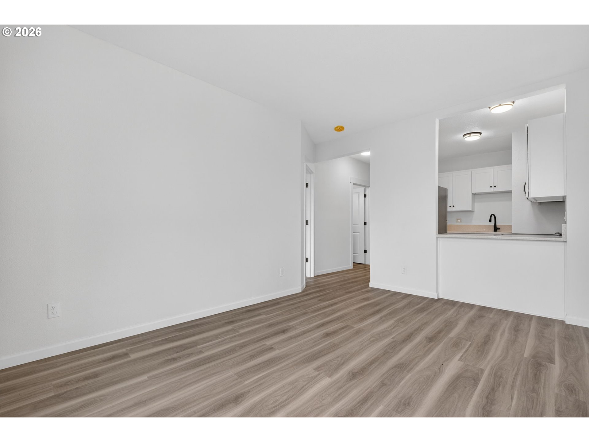 Photo #16: 167525066 Listing: Photo #16