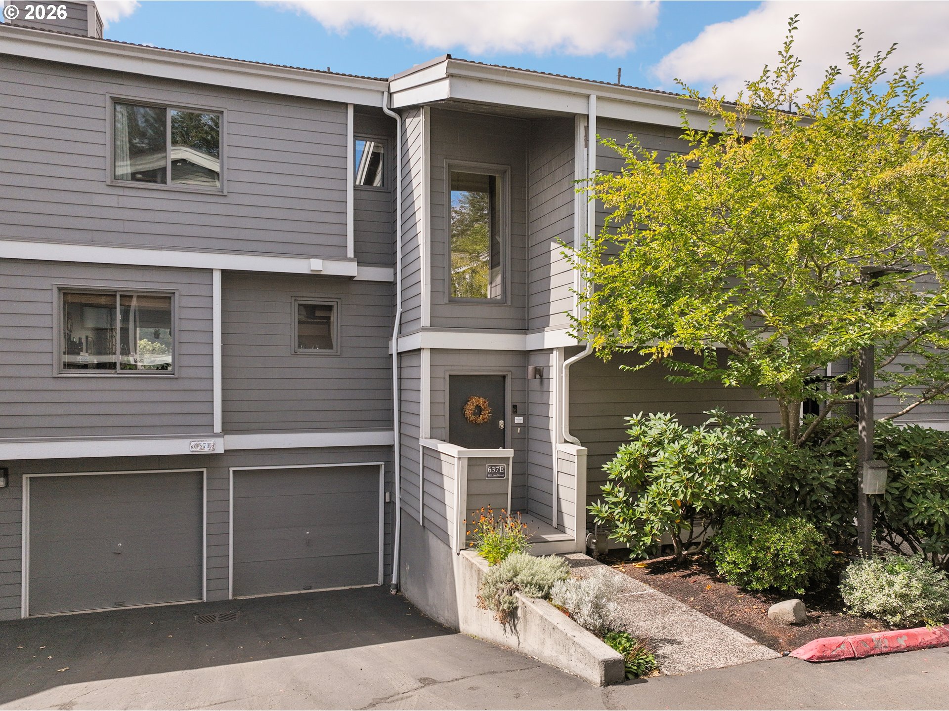 637 SE LINN ST E, Portland, OR 97202, Portland
