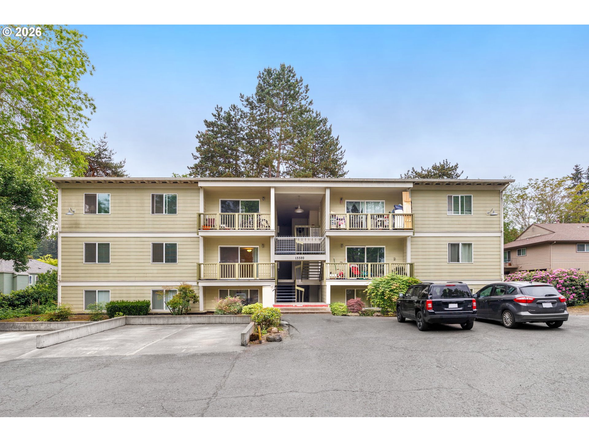 Photo #6: 168826831 Listing: Photo #6