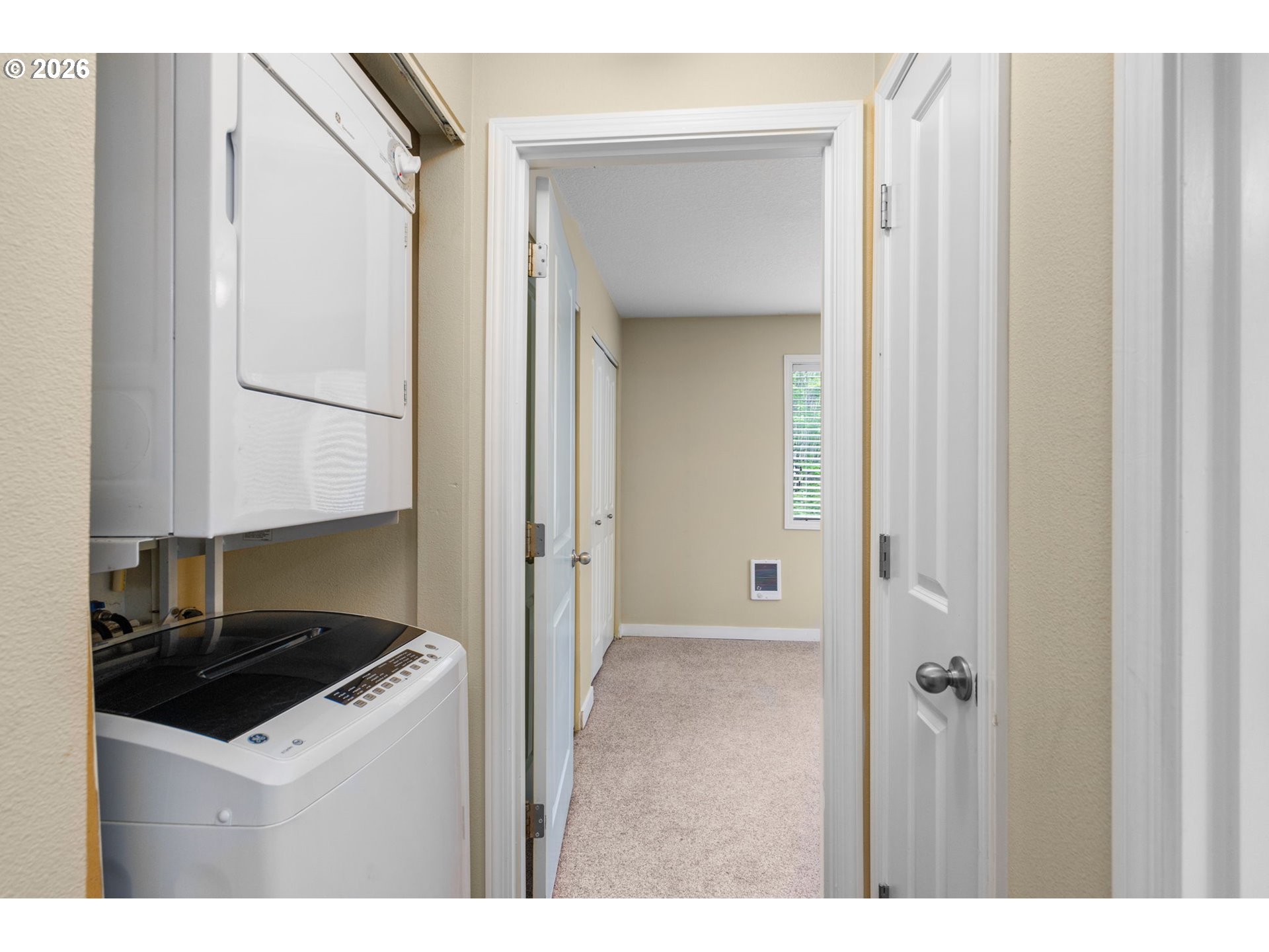Photo #7: 168826831 Listing: Photo #7