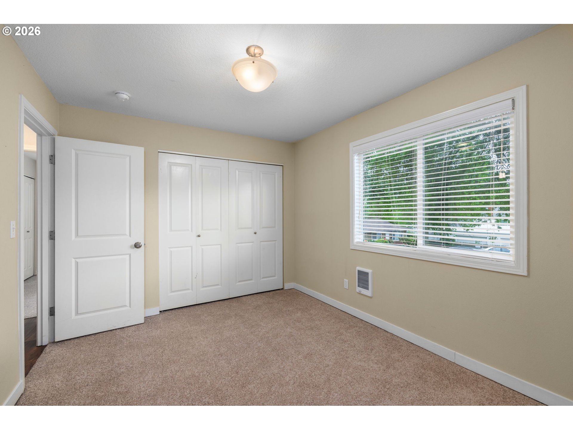Photo #8: 168826831 Listing: Photo #8