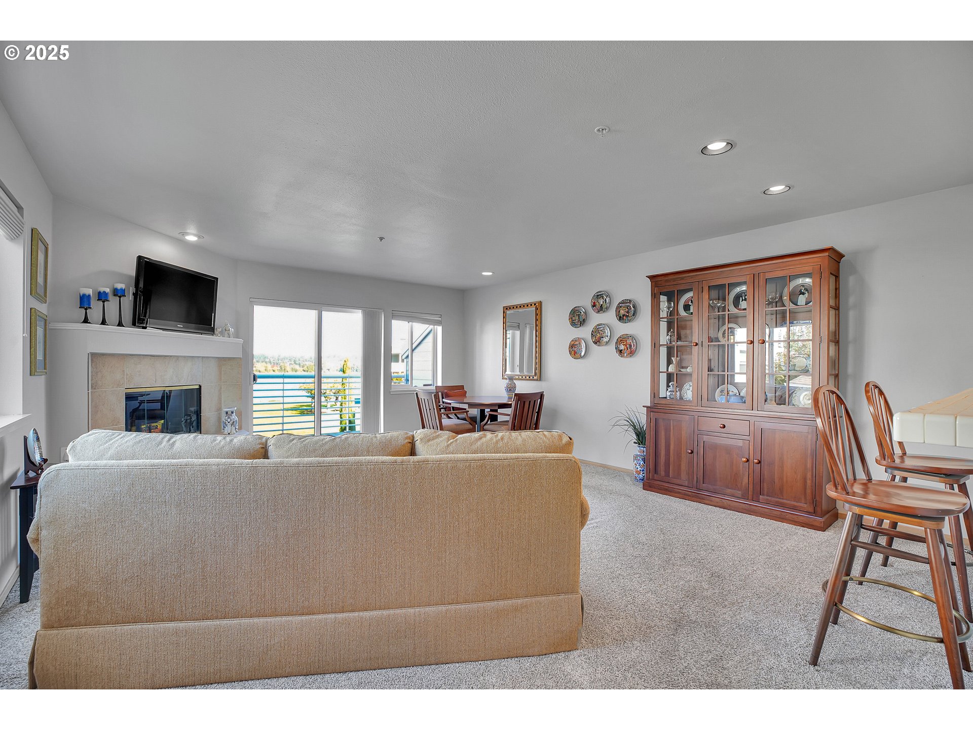 Photo #13: 169325279 Listing: Photo #13