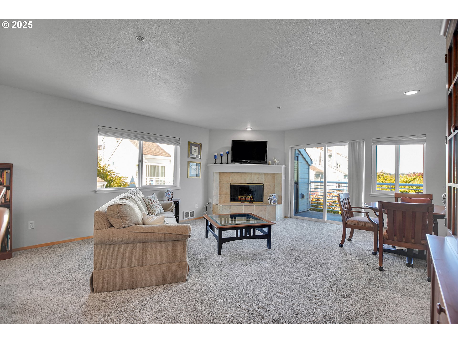Photo #17: 169325279 Listing: Photo #17
