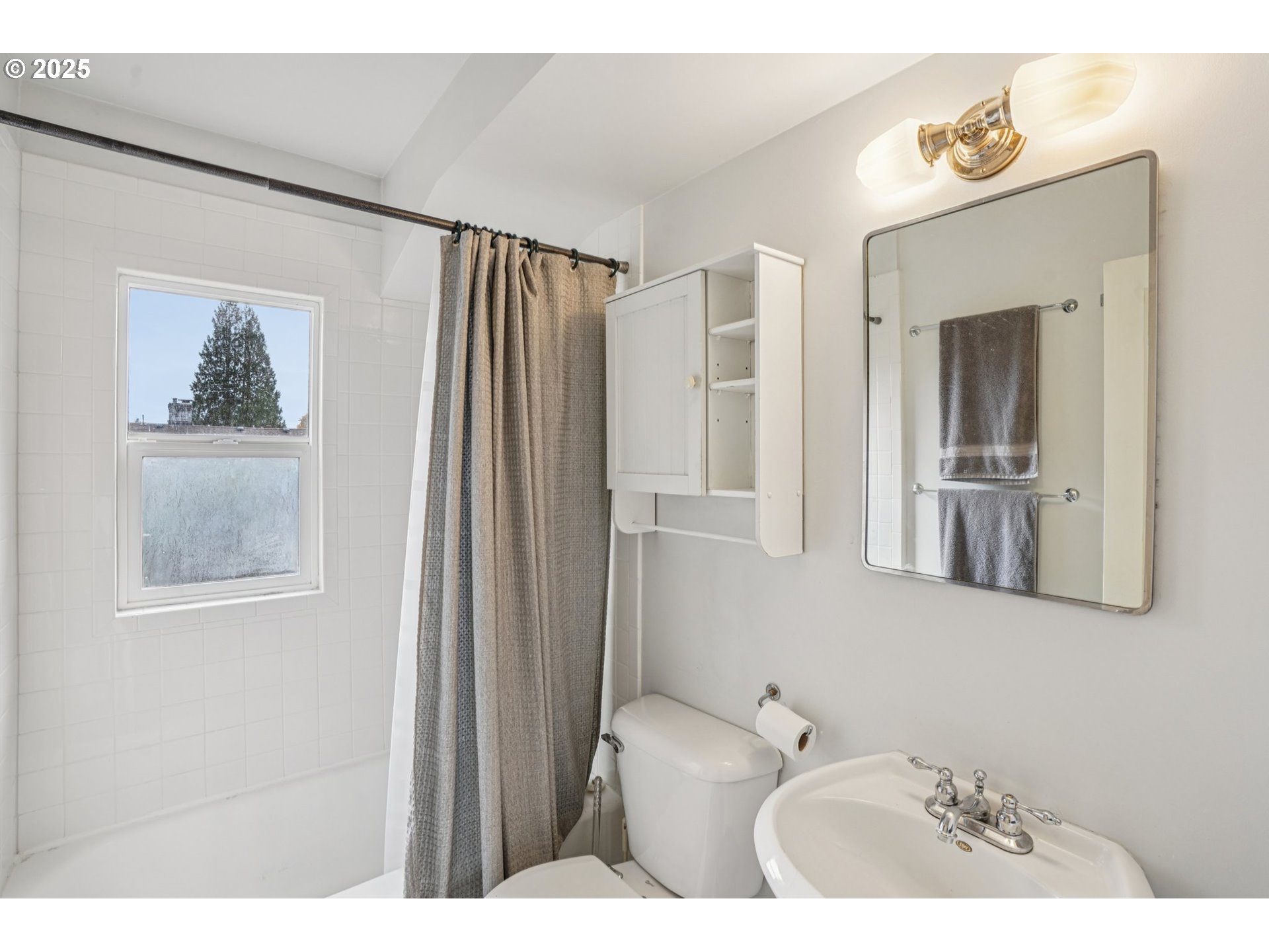 Photo #10: 169743487 Listing: Photo #10