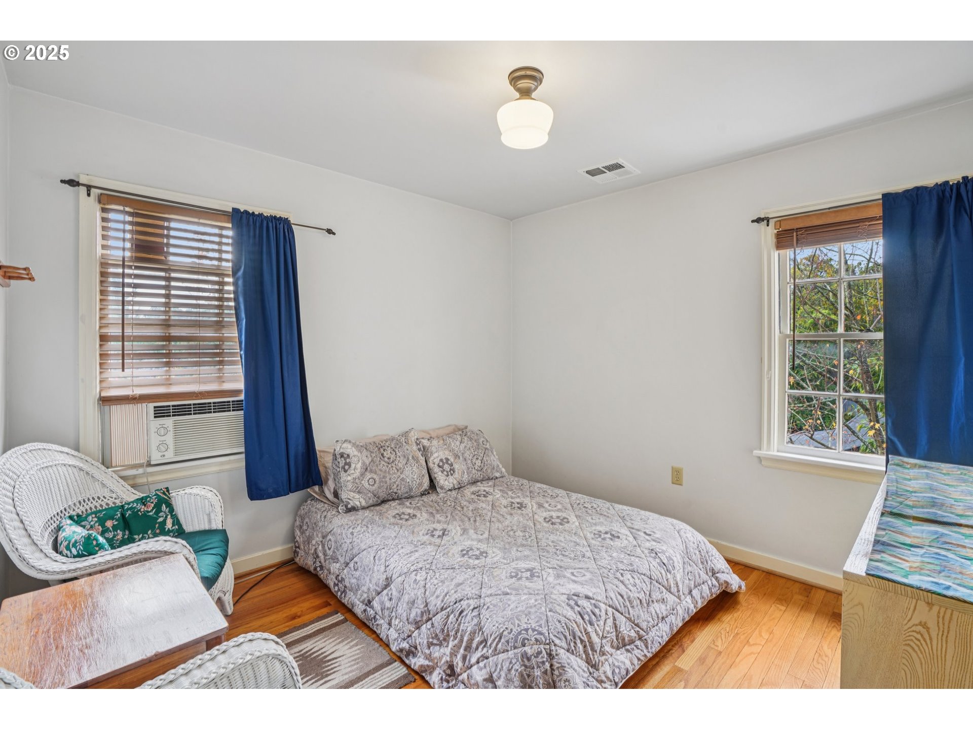 Photo #11: 169743487 Listing: Photo #11