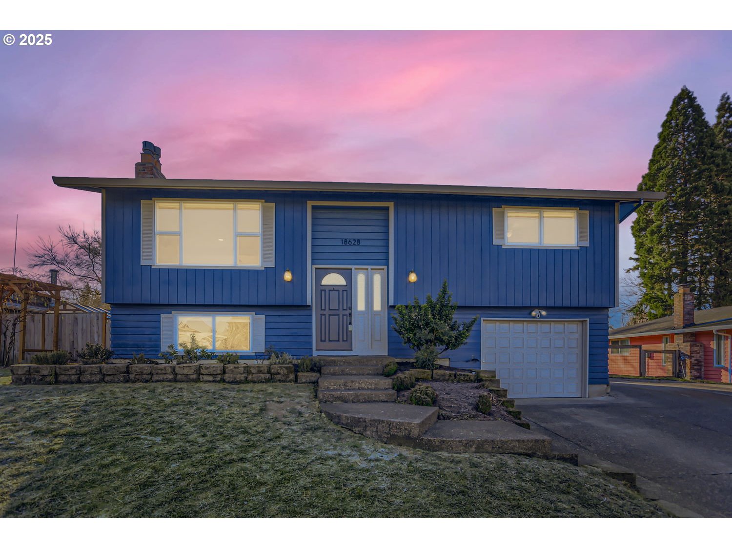 Photo of 18628 CASCADIA CT Beaverton OR 97078