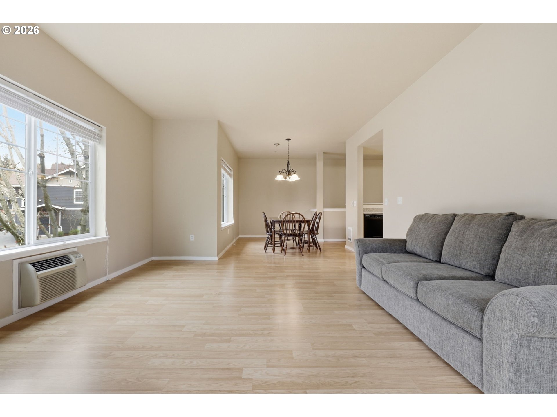 Photo #5: 170535857 Listing: Photo #5