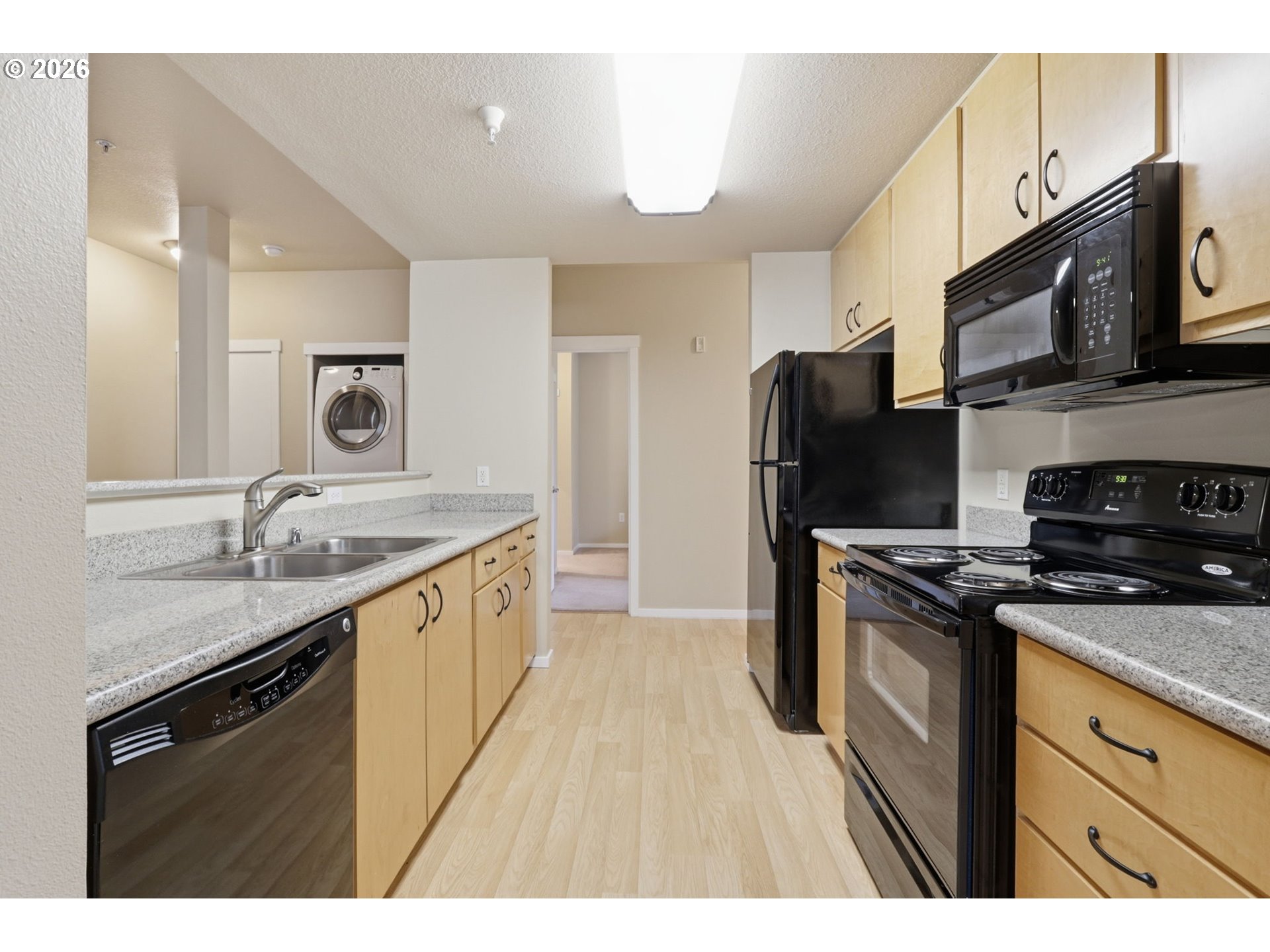 Photo #2: 170535857 Listing: Photo #2