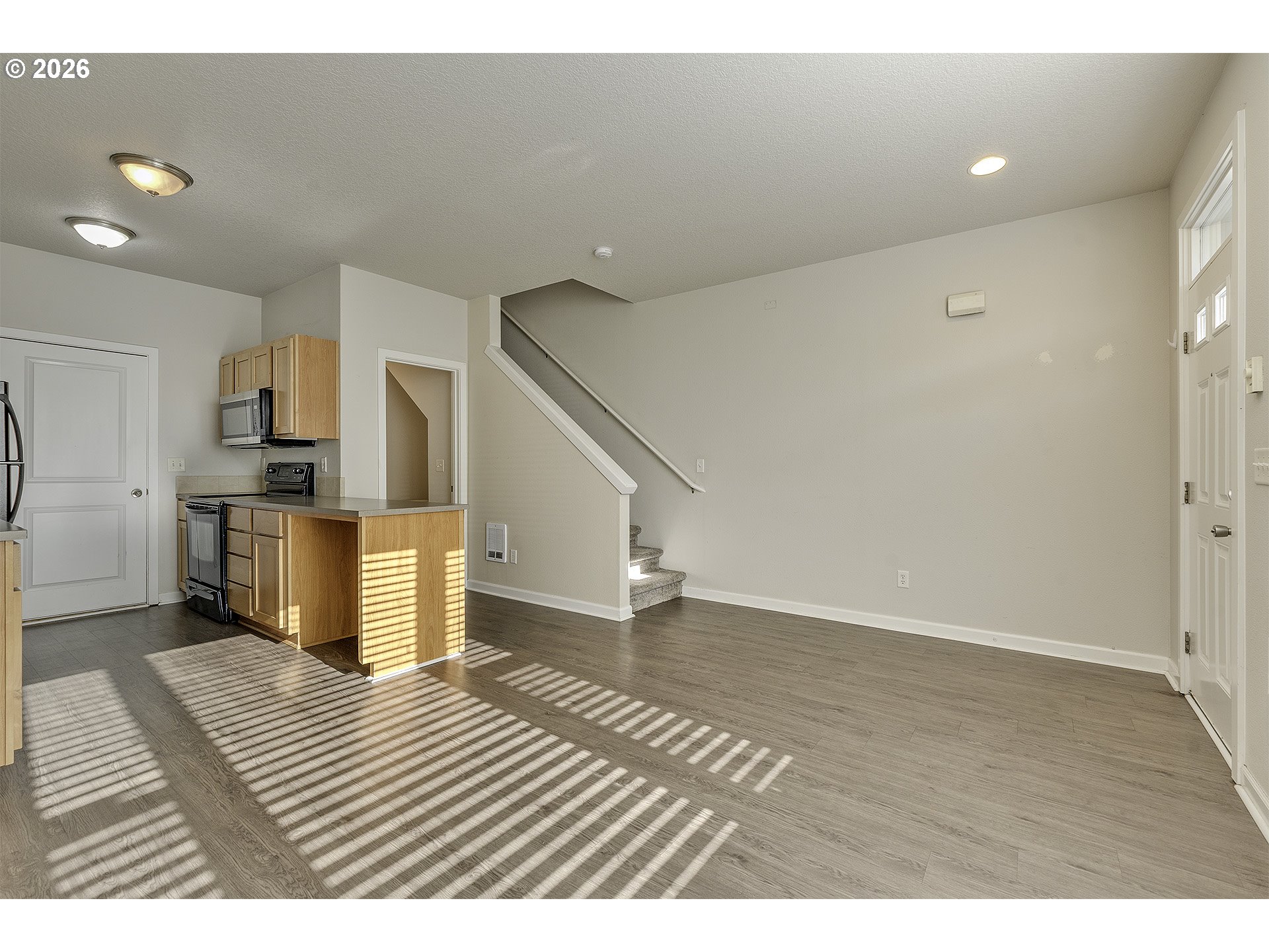 Photo #6: 170635083 Listing: Photo #6