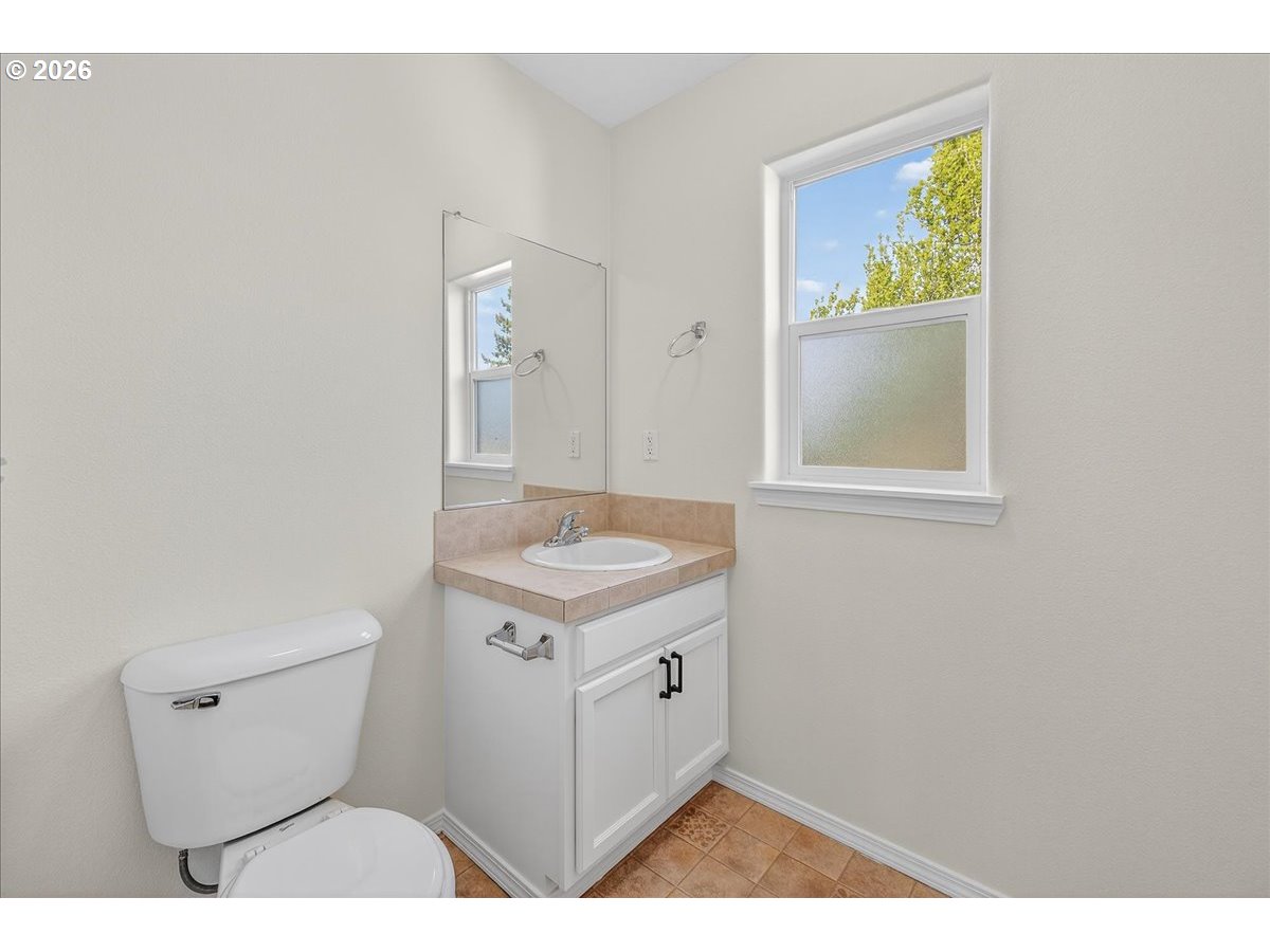 Photo #13: 170752801 Listing: Photo #13