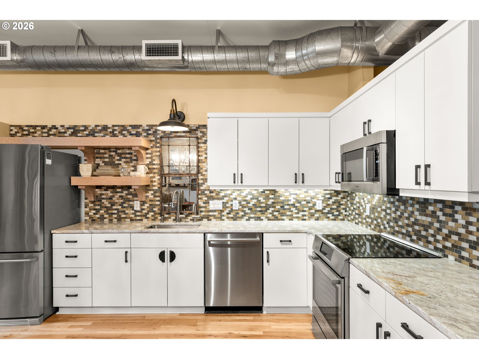 Photo #8: 170846717 Listing: Photo #8