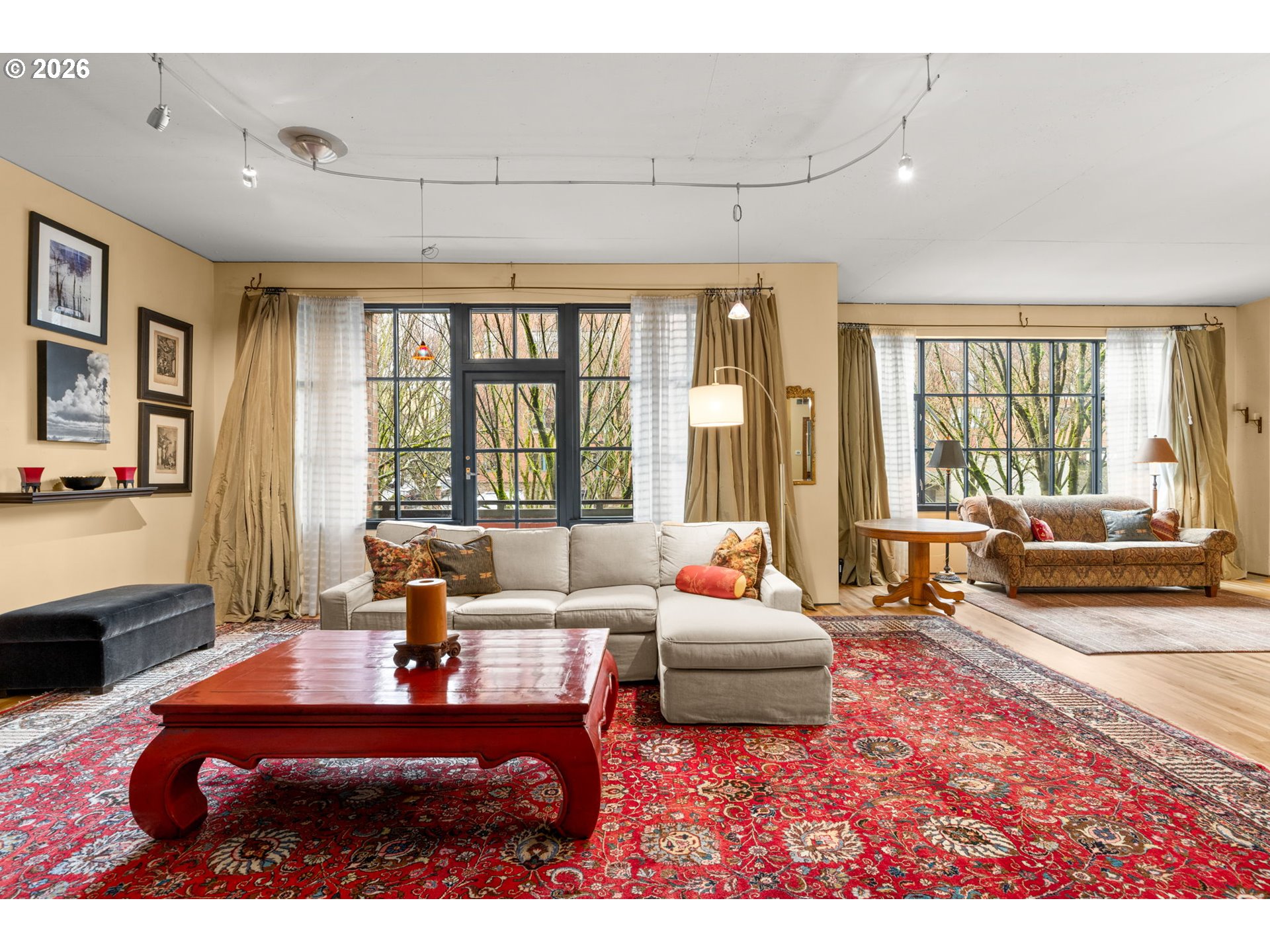 Photo #2: 170846717 Listing: Photo #2