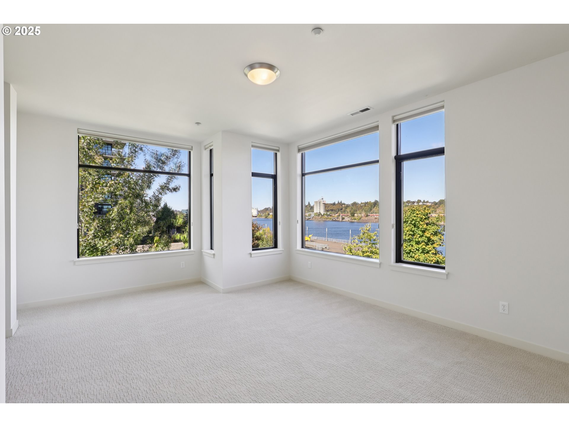 Photo #20: 170915142 Listing: Photo #20