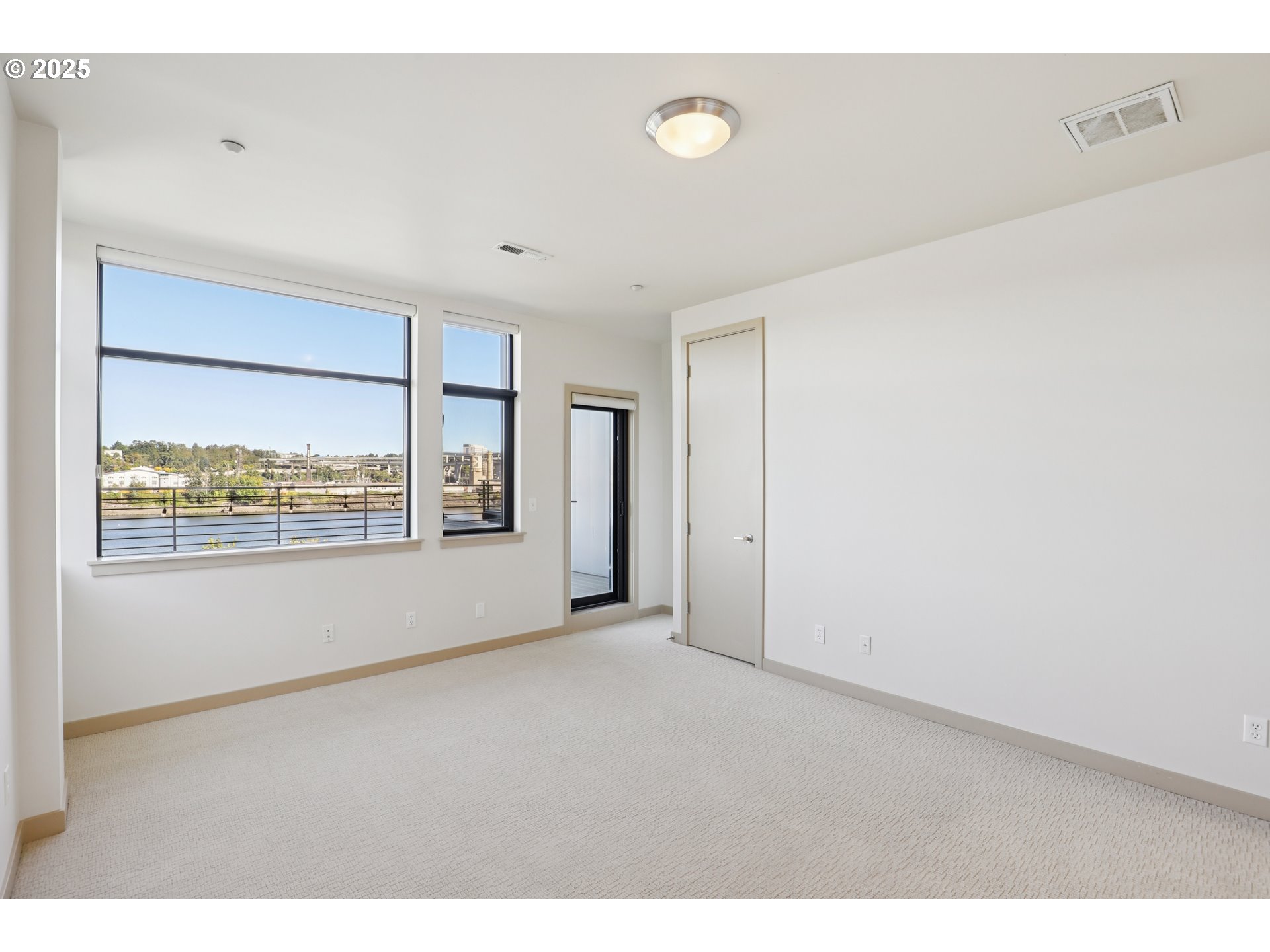 Photo #27: 170915142 Listing: Photo #27