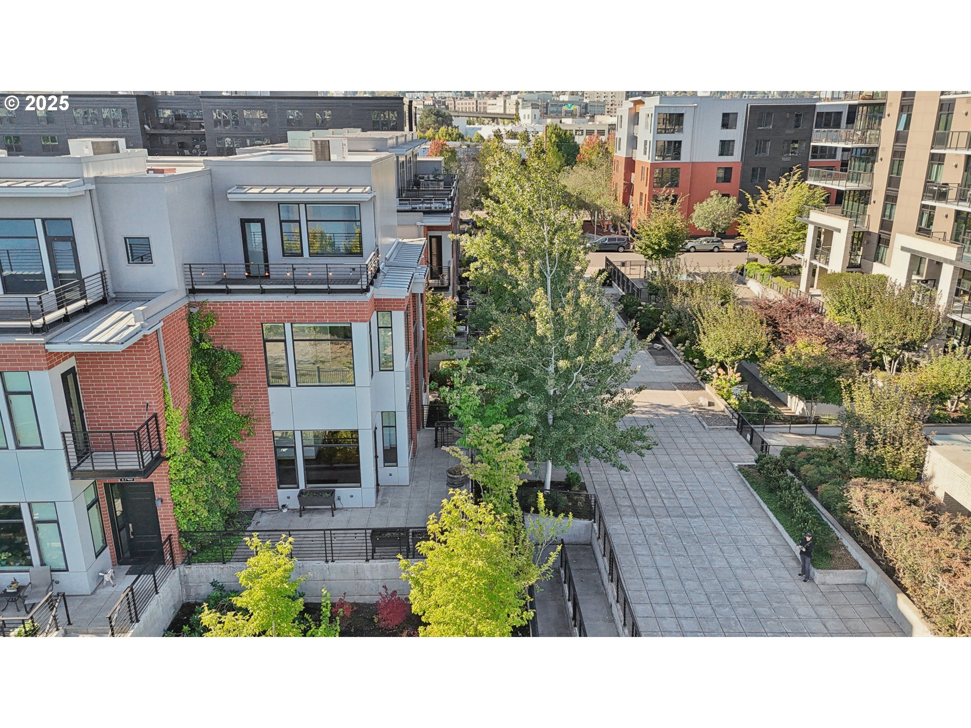 Photo #3: 170915142 Listing 