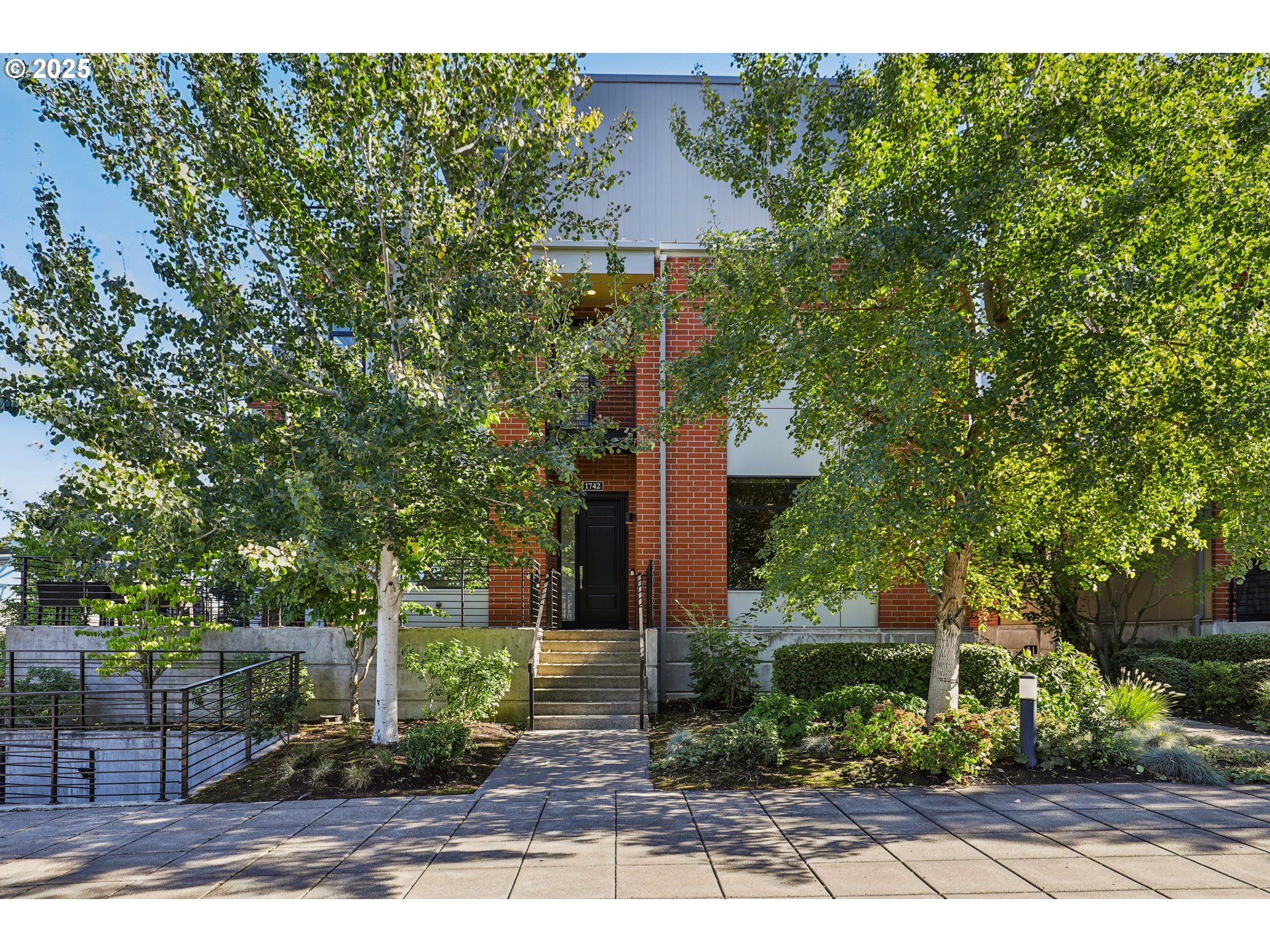 Photo #5: 170915142 Listing 