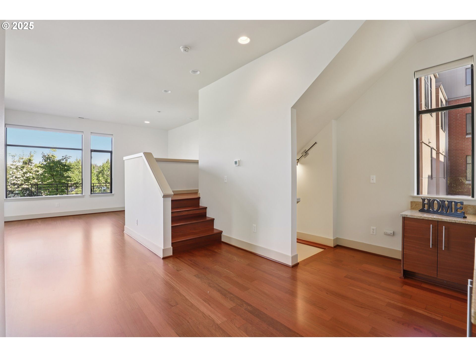 Photo #7: 170915142 Listing: Photo #7