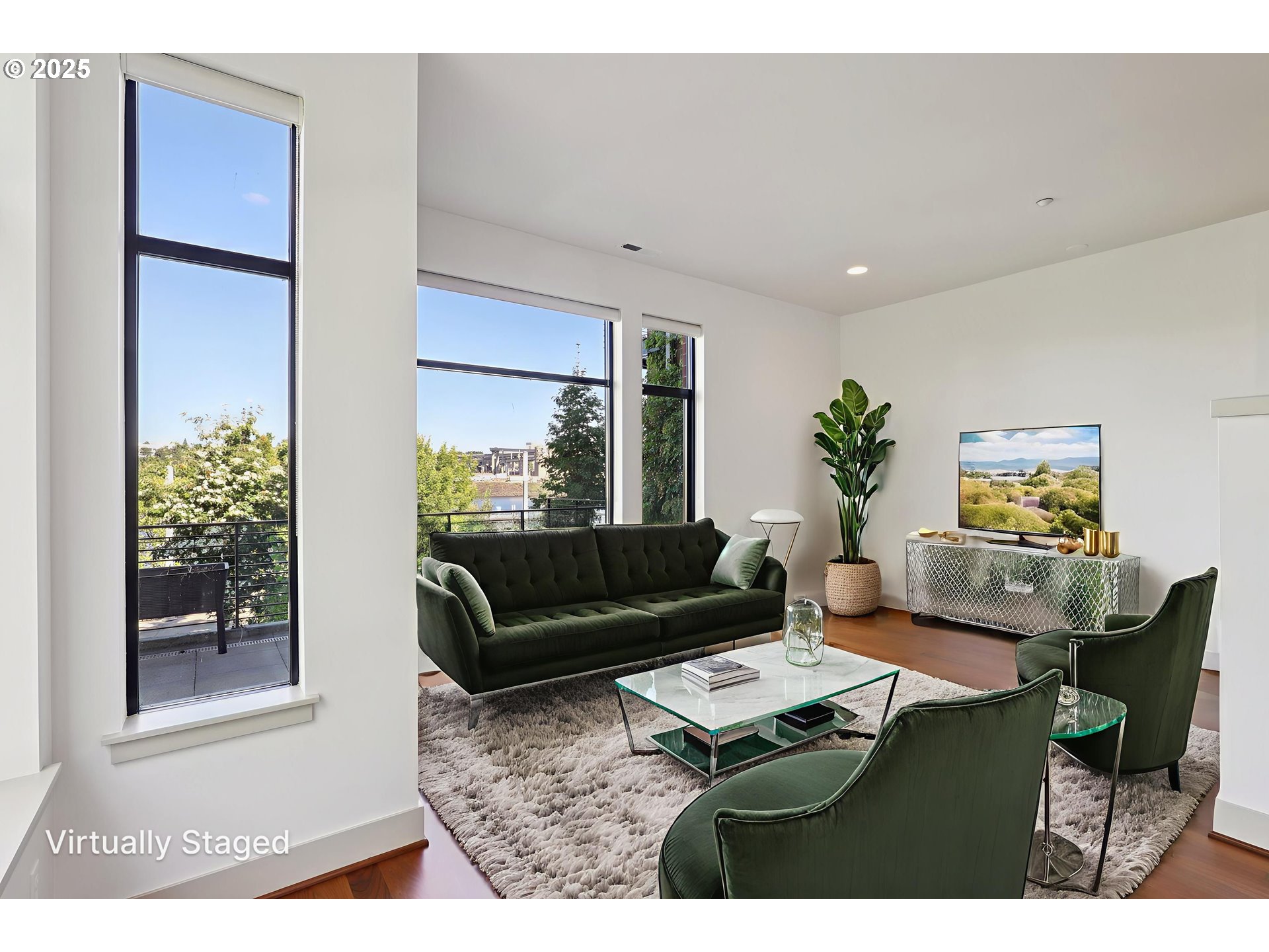 Photo #9: 170915142 Listing: Photo #9