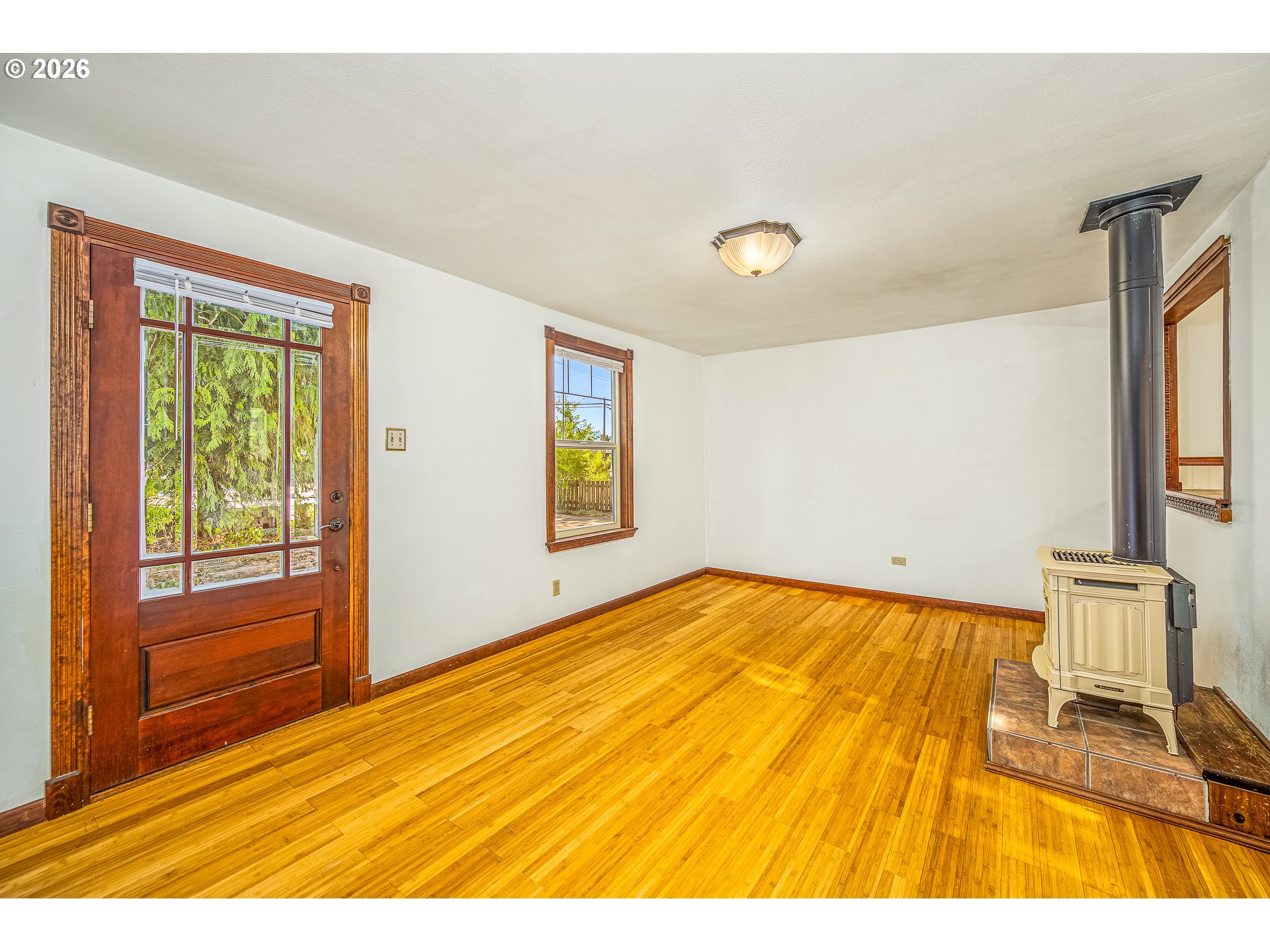 Property photo 5 of 26