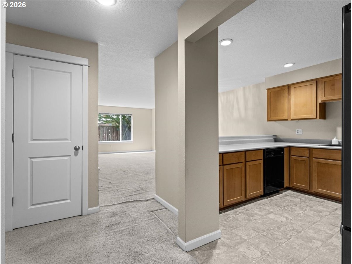 Photo #5: 171711050 Listing: Photo #5