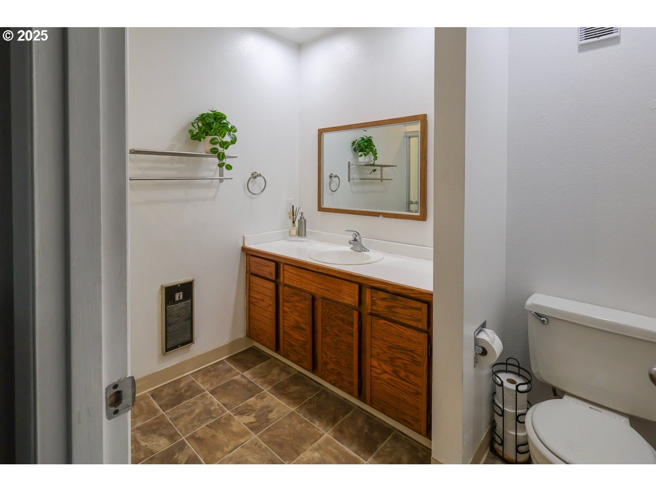 Photo #6: 172000166 Listing 