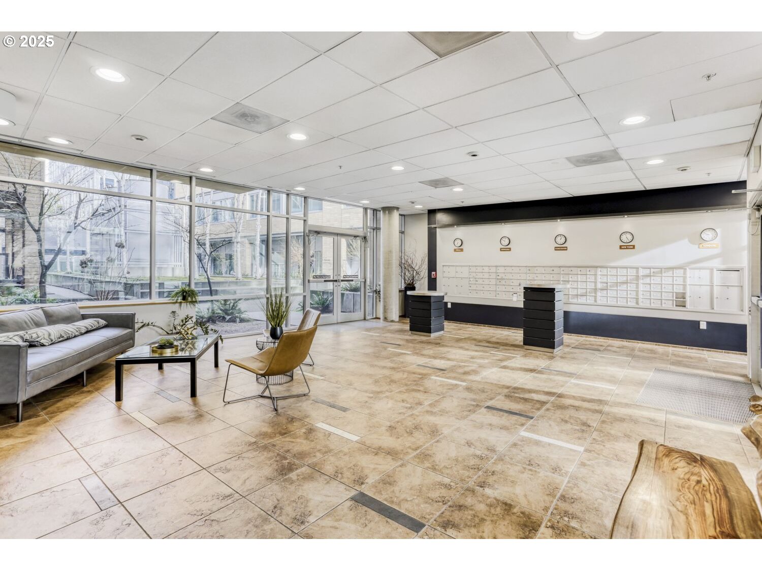 Photo #5: 172130230 Listing: Photo #5