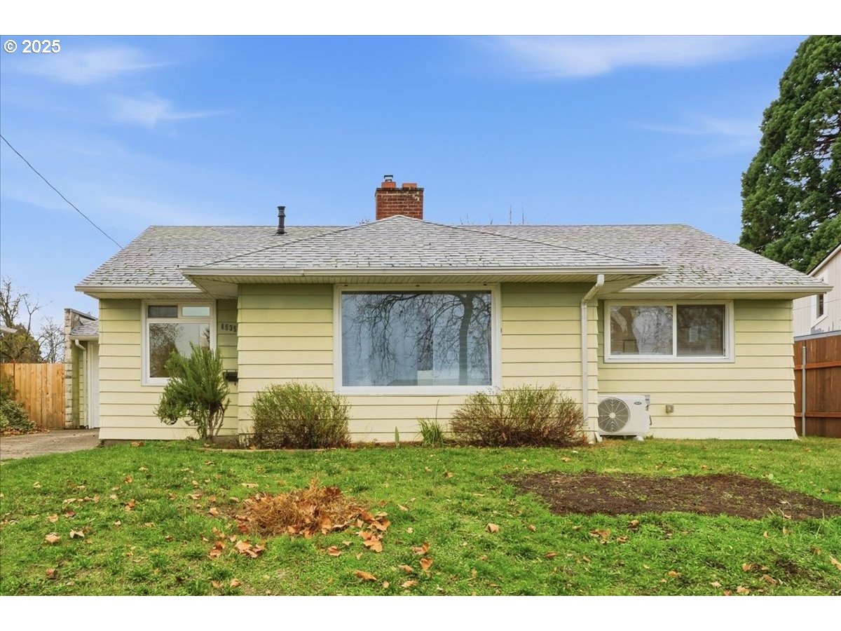 8535 SE STEPHENS ST, Portland OR 97216