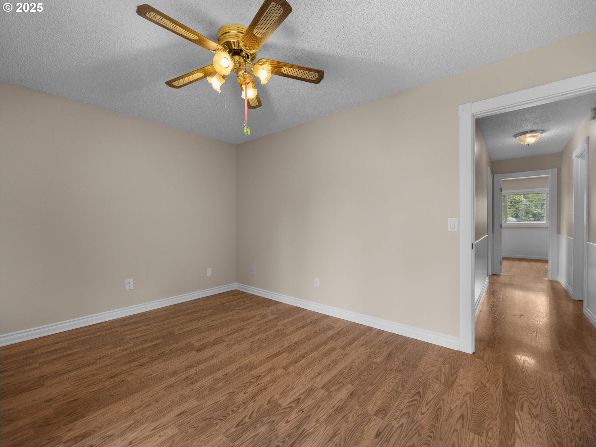 Photo #13: 172350095 Listing: Photo #13