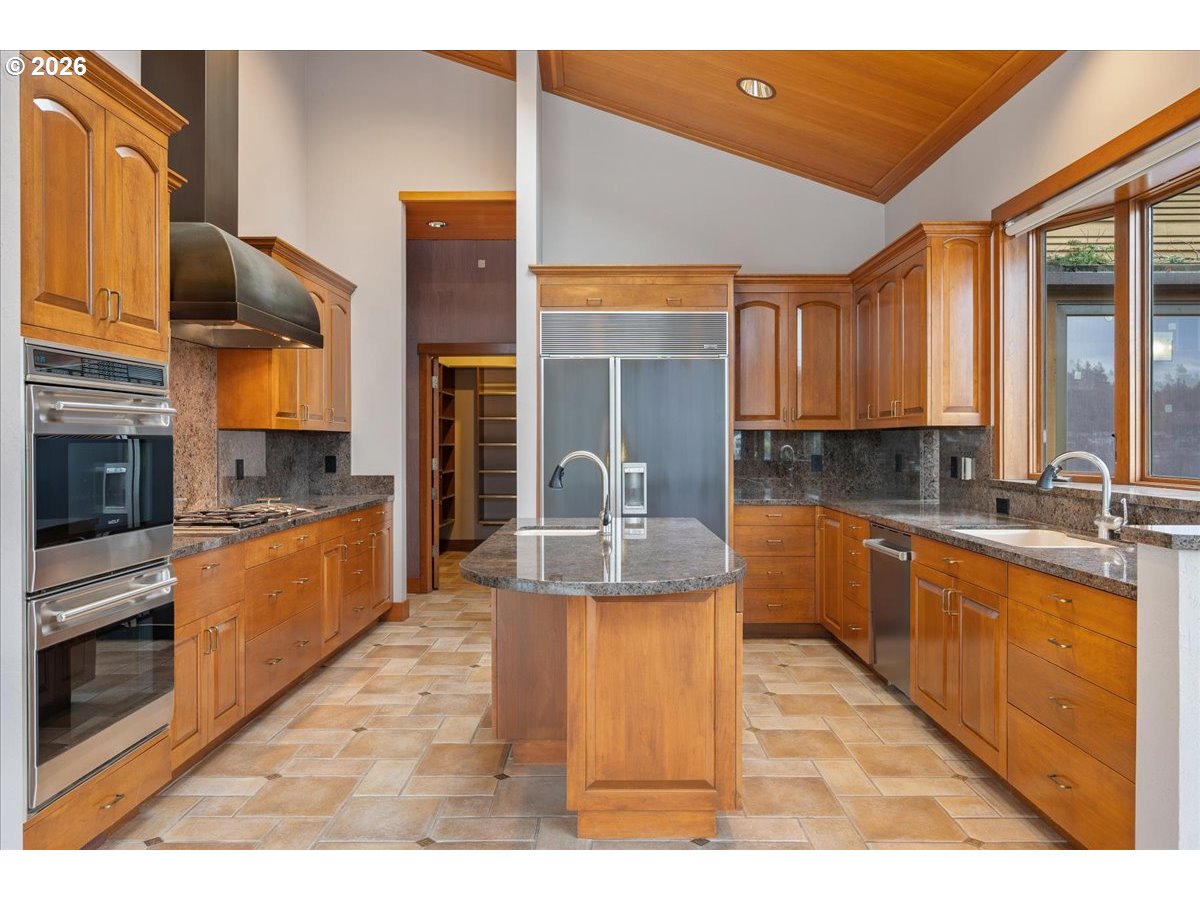 2815 ARROWHEAD CT, Lake Oswego, OR, 97034
