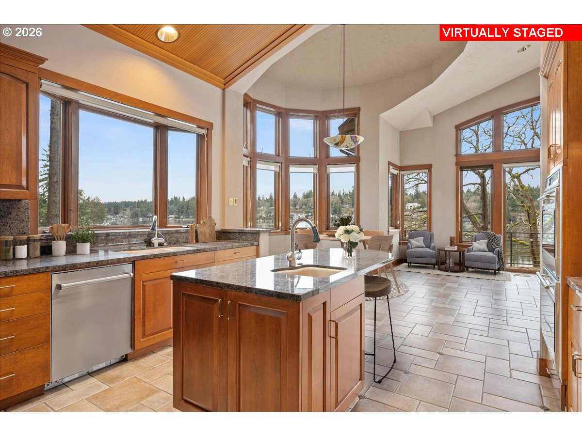 2815 ARROWHEAD CT, Lake Oswego, OR, 97034