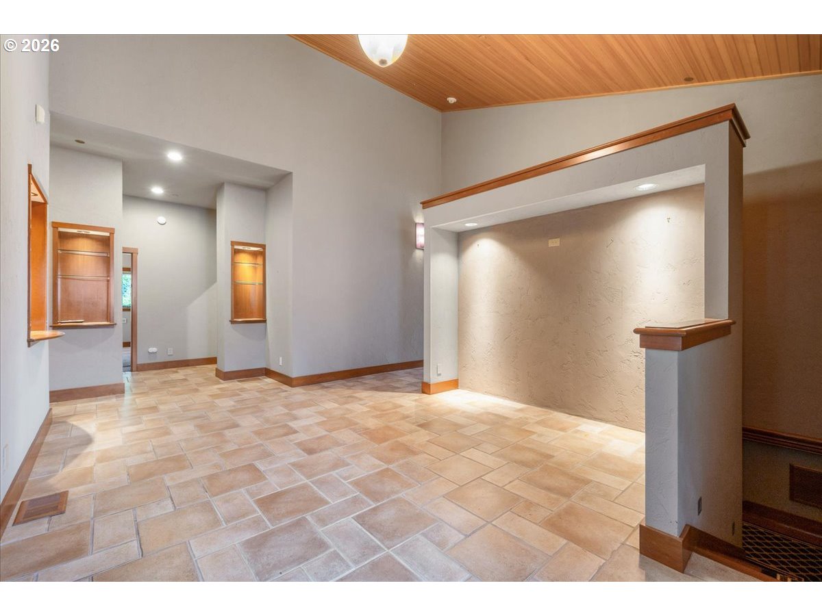 2815 ARROWHEAD CT, Lake Oswego, OR, 97034