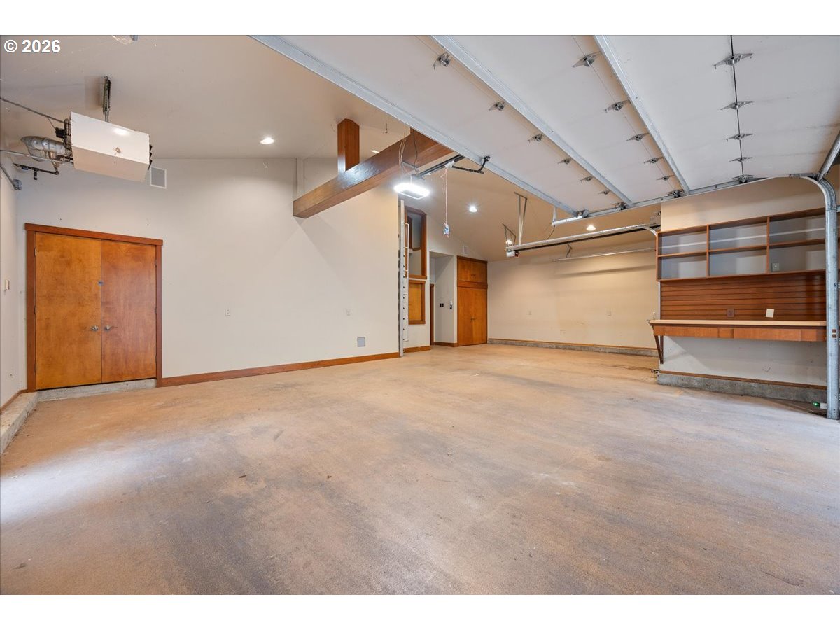 2815 ARROWHEAD CT, Lake Oswego, OR, 97034