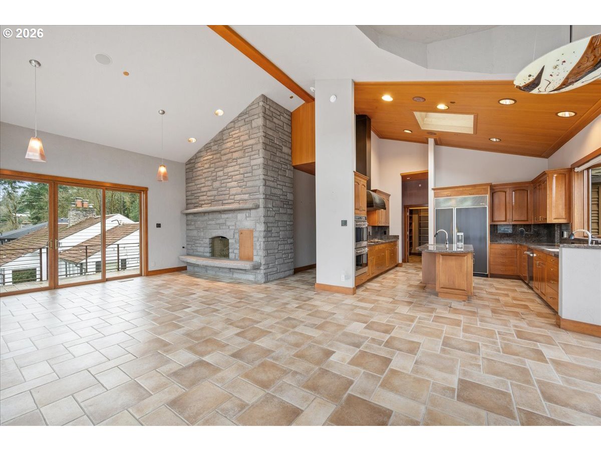 2815 ARROWHEAD CT, Lake Oswego, OR, 97034