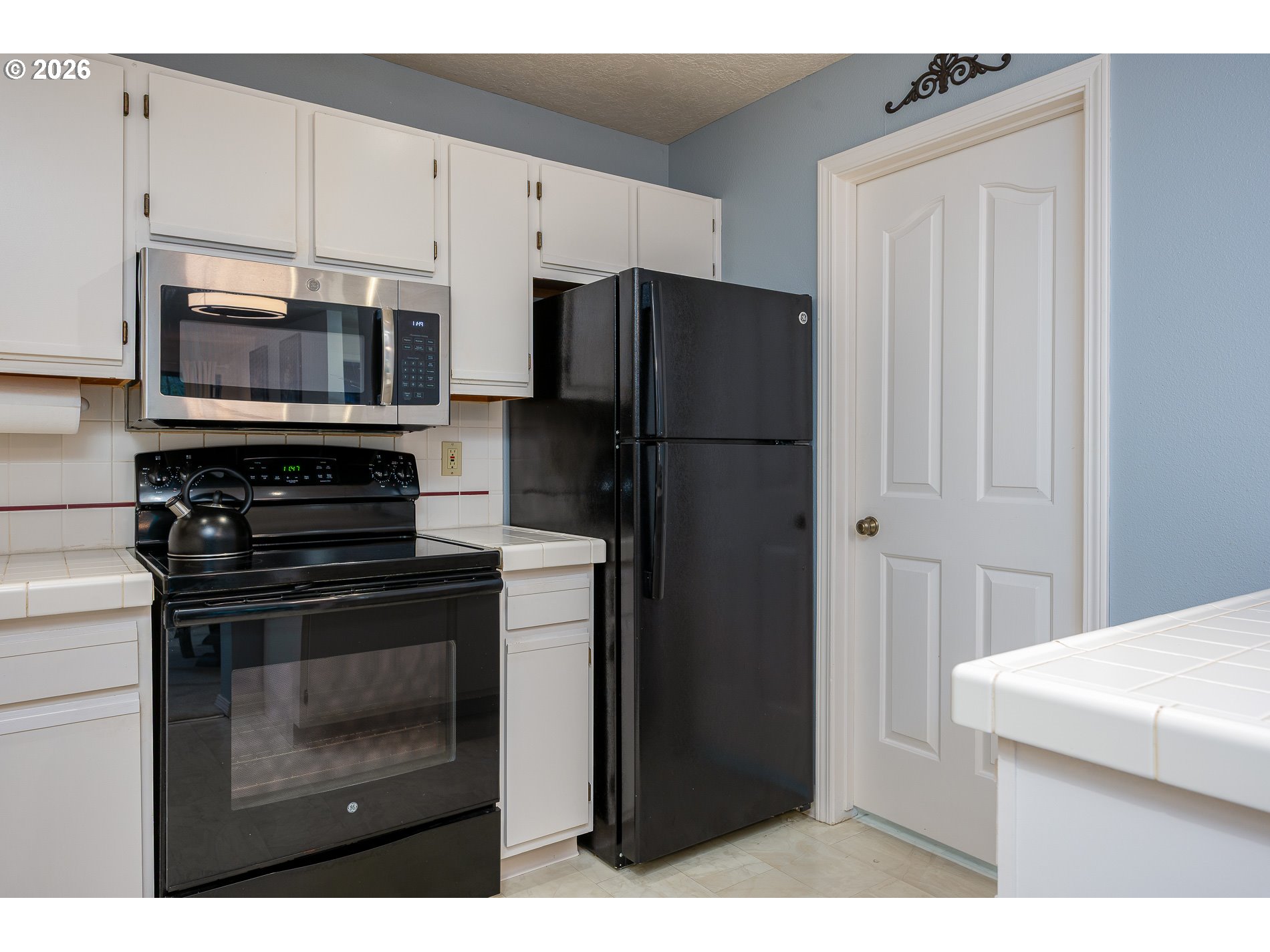 4000 CARMAN DR UNIT E-68, Lake Oswego, OR, 97035