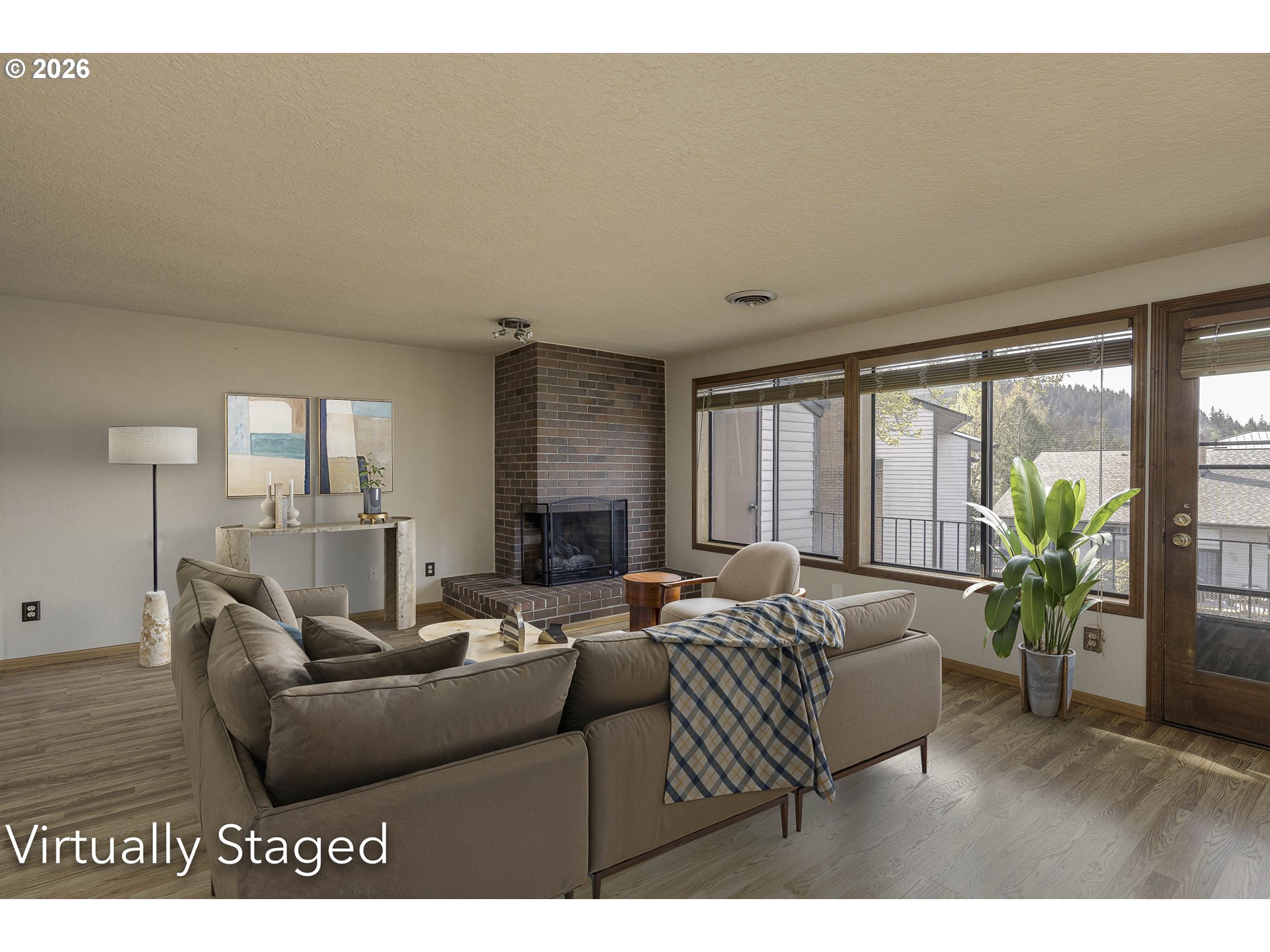 Photo #5: 173792217 Listing: Photo #5