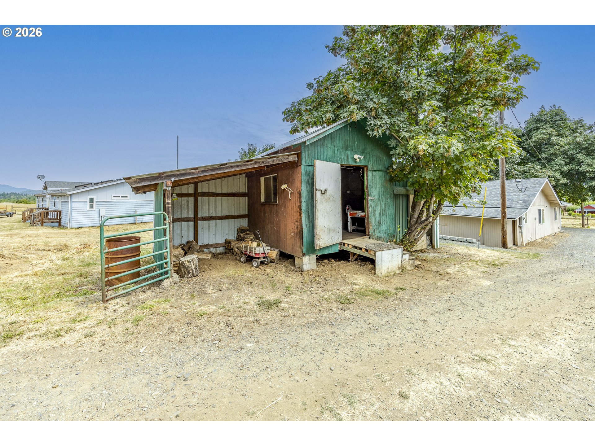 Property photo 32 of 48