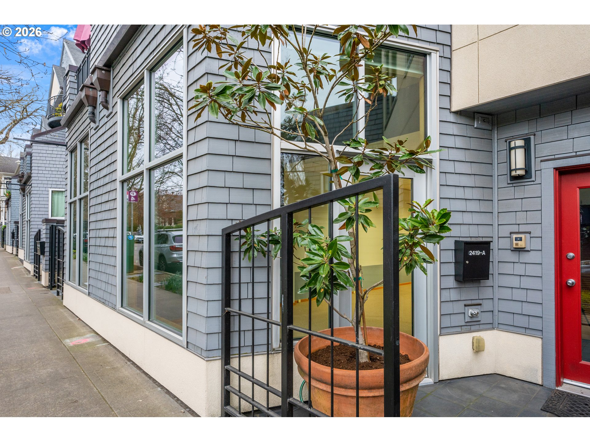 2419 NW THURMAN ST, Portland, OR, 97210