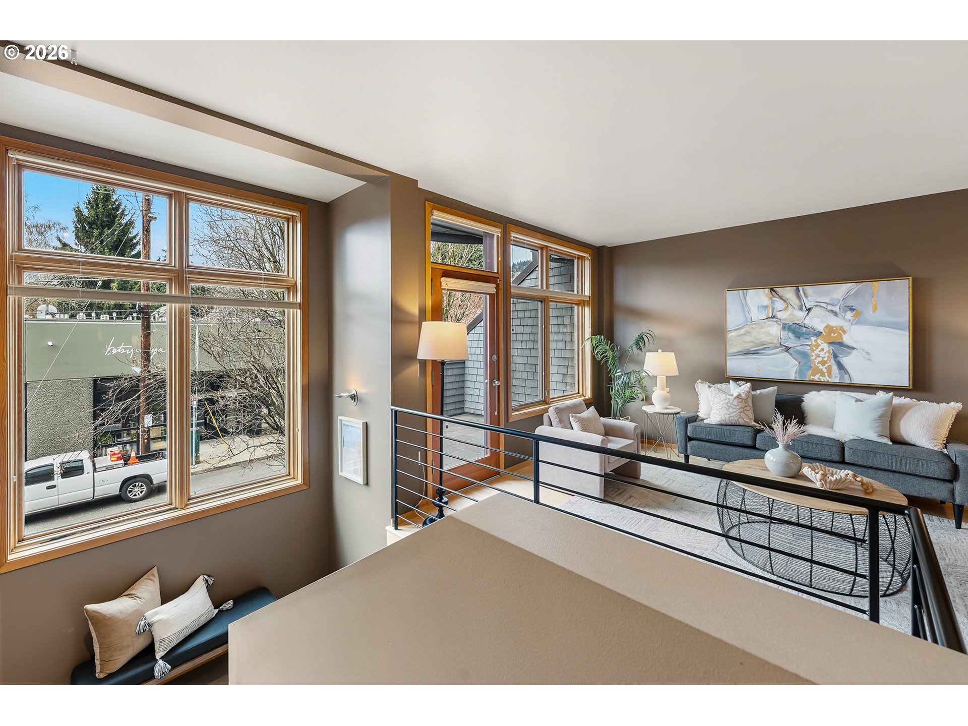 2419 NW THURMAN ST, Portland, OR, 97210