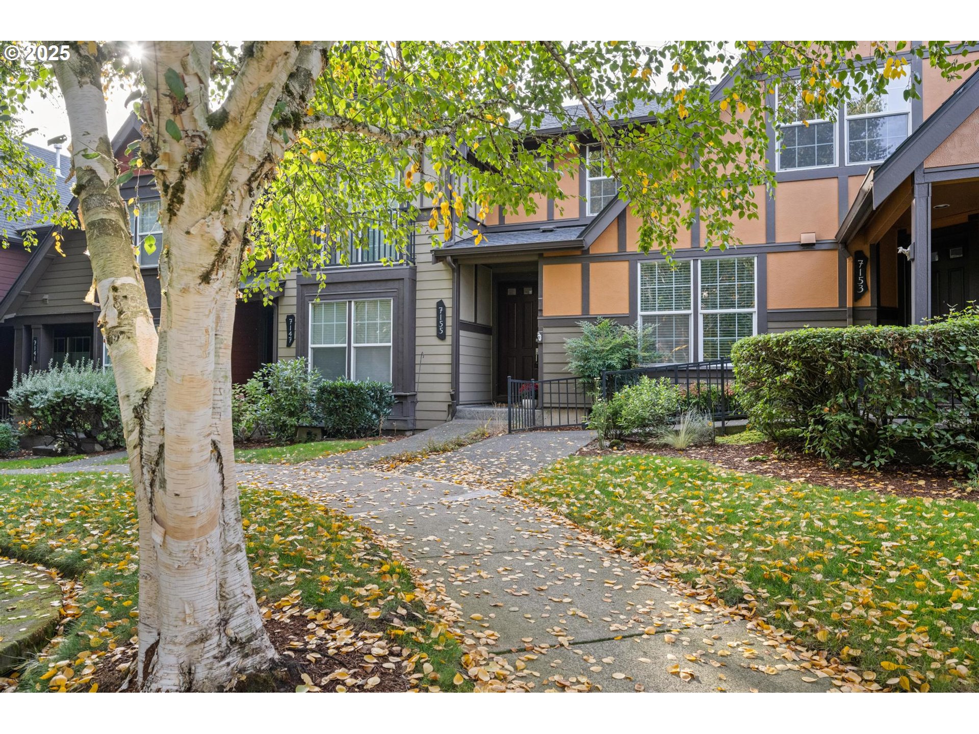 Photo #1: 174675999 Listing: Photo #1