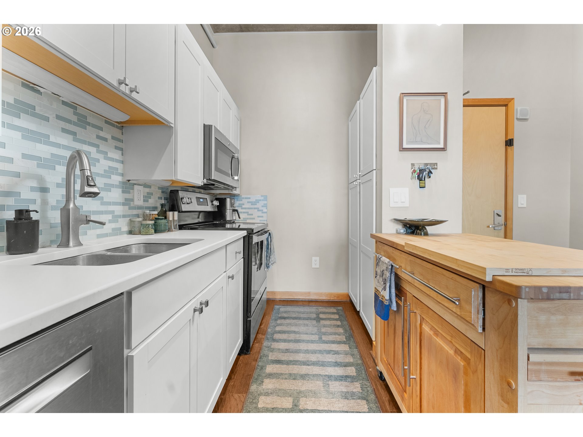 Photo #24: 175352890 Listing: Photo #24