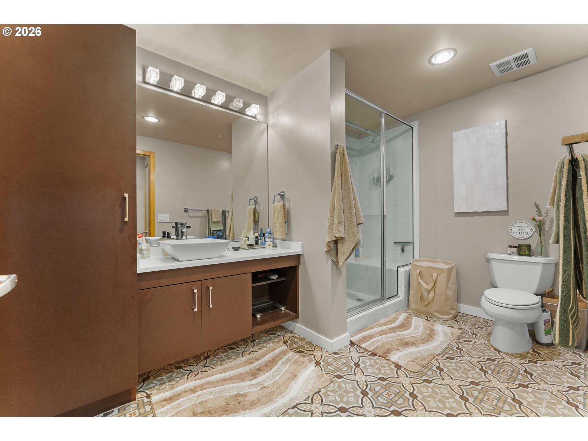 Photo #10: 175352890 Listing: Photo #10