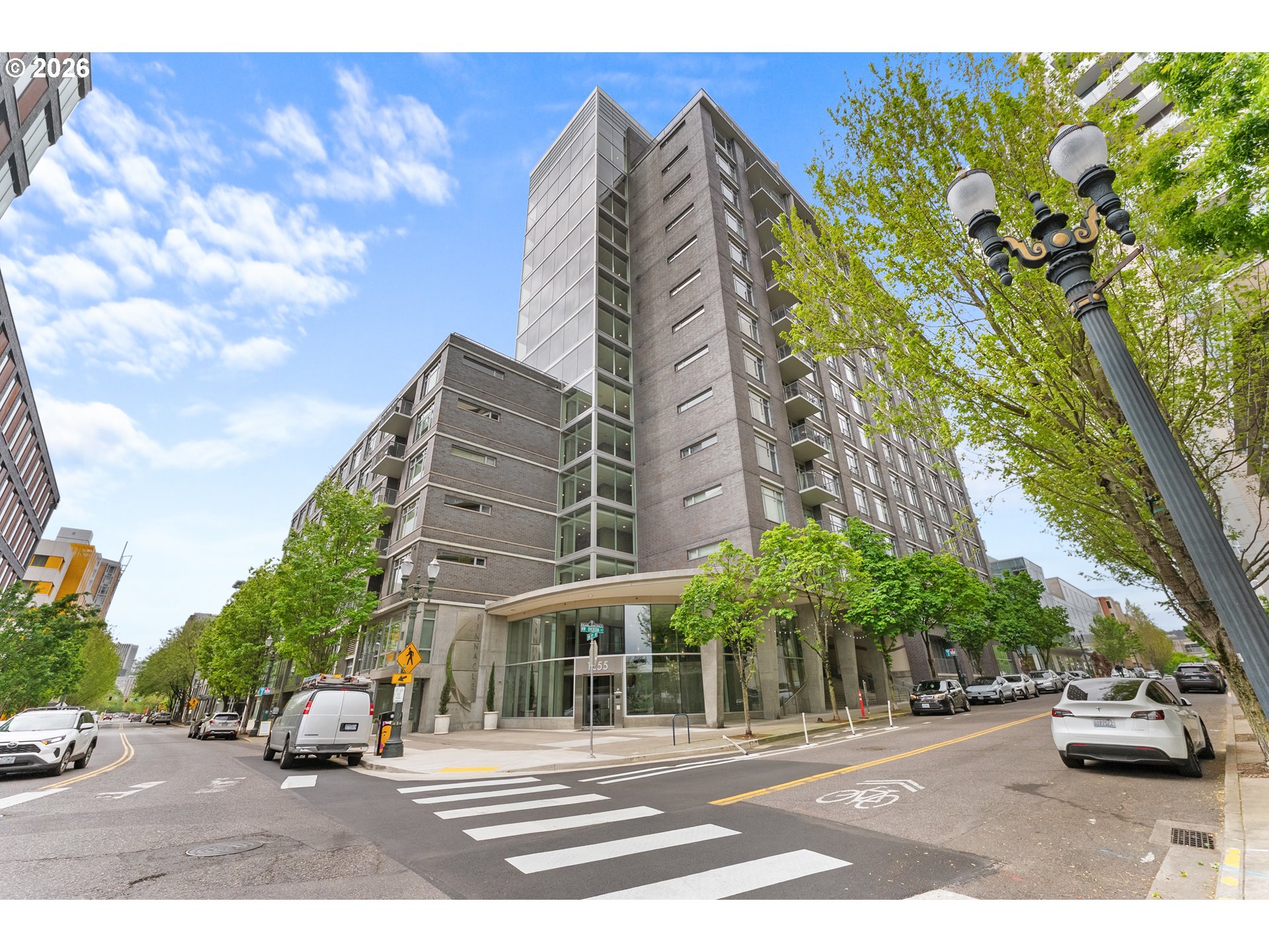 Photo #1: 175352890 Listing: Photo #1