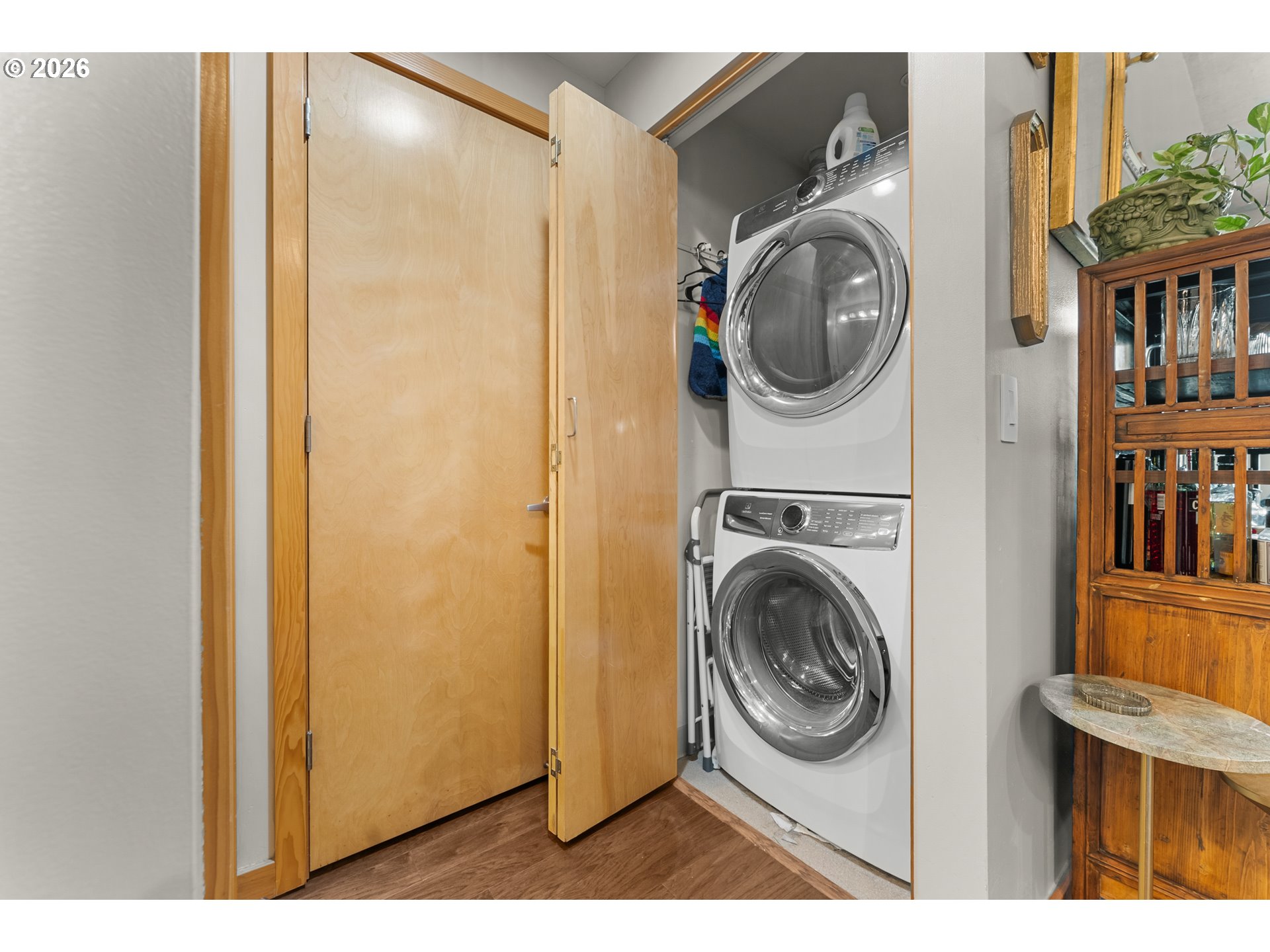 Photo #9: 175352890 Listing: Photo #9