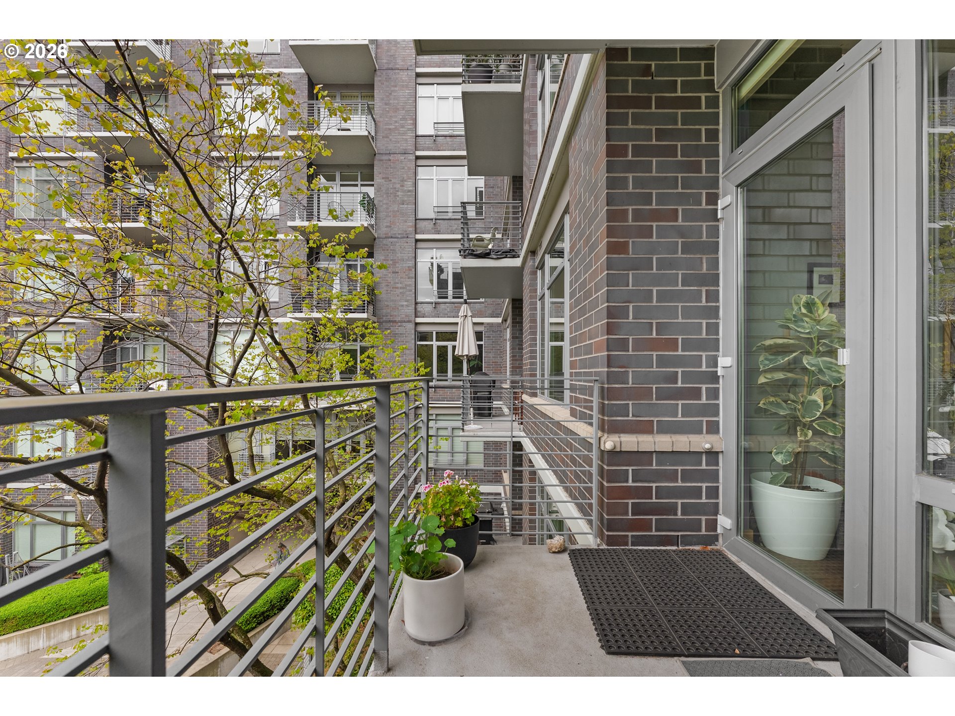 Photo #15: 175352890 Listing: Photo #15