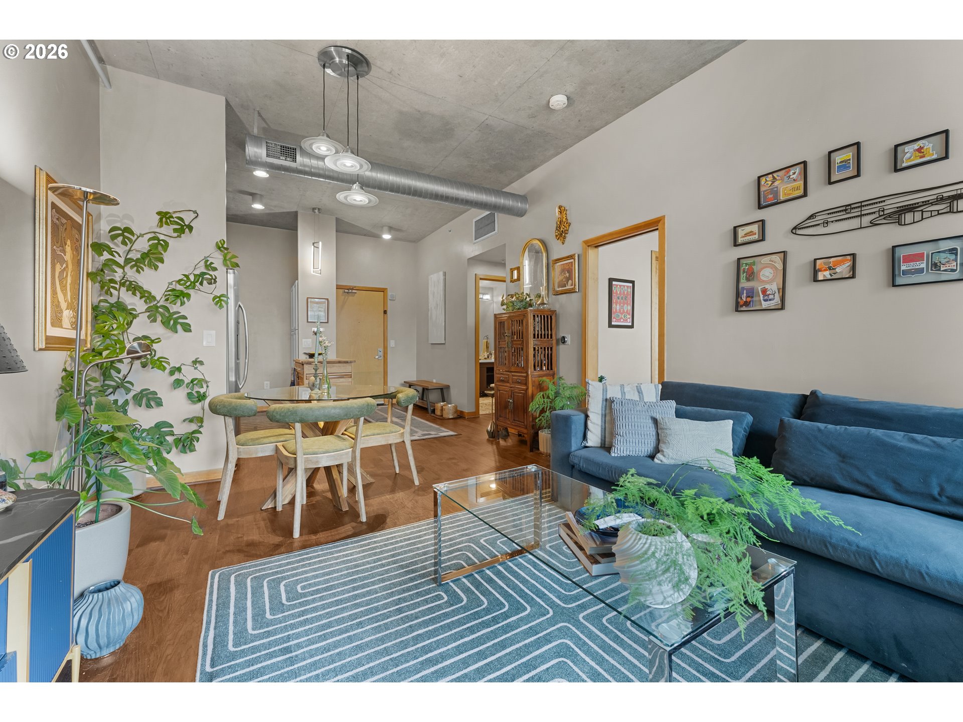 Photo #5: 175352890 Listing: Photo #5