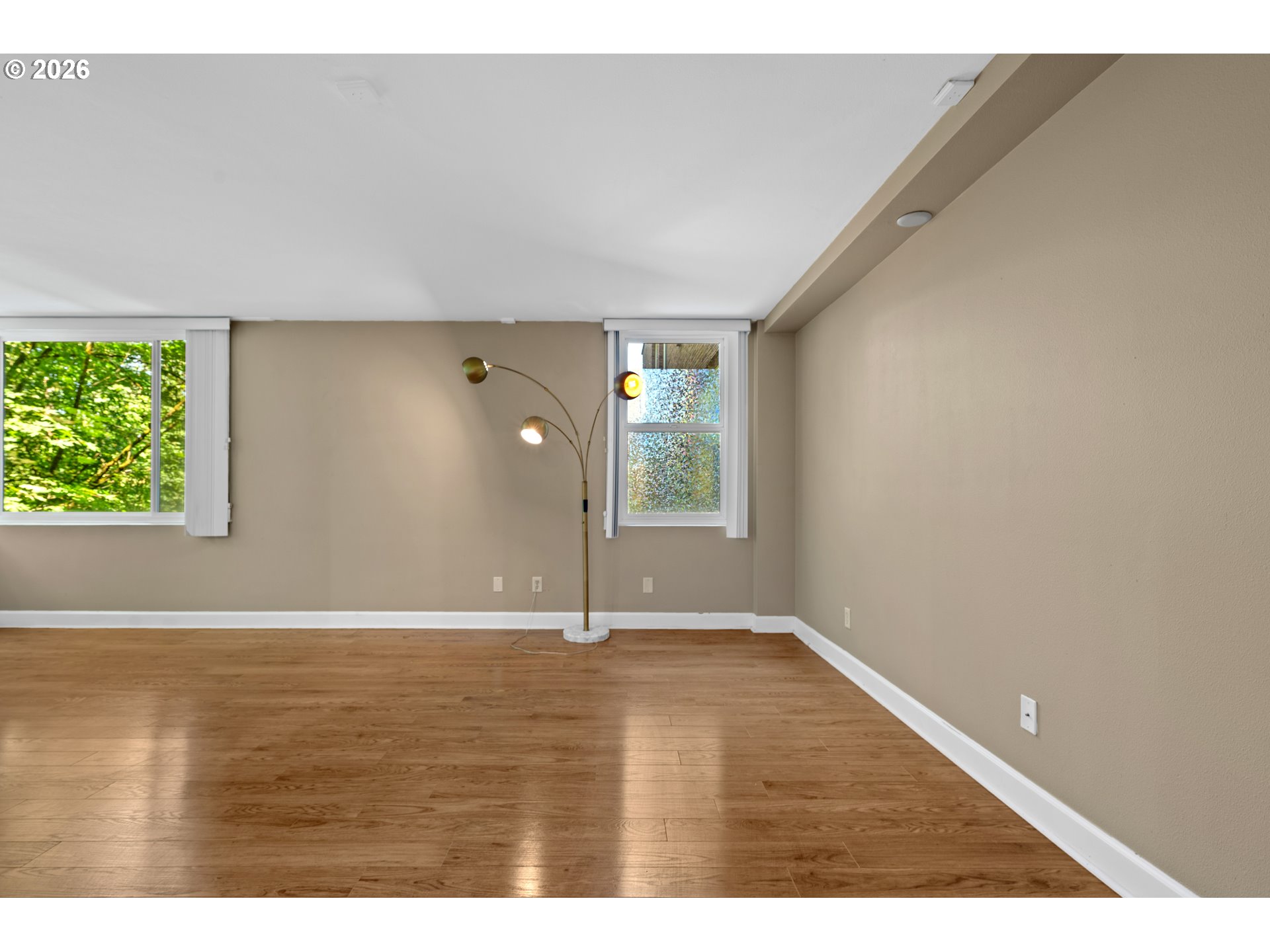 Photo #9: 175537072 Listing: Photo #9