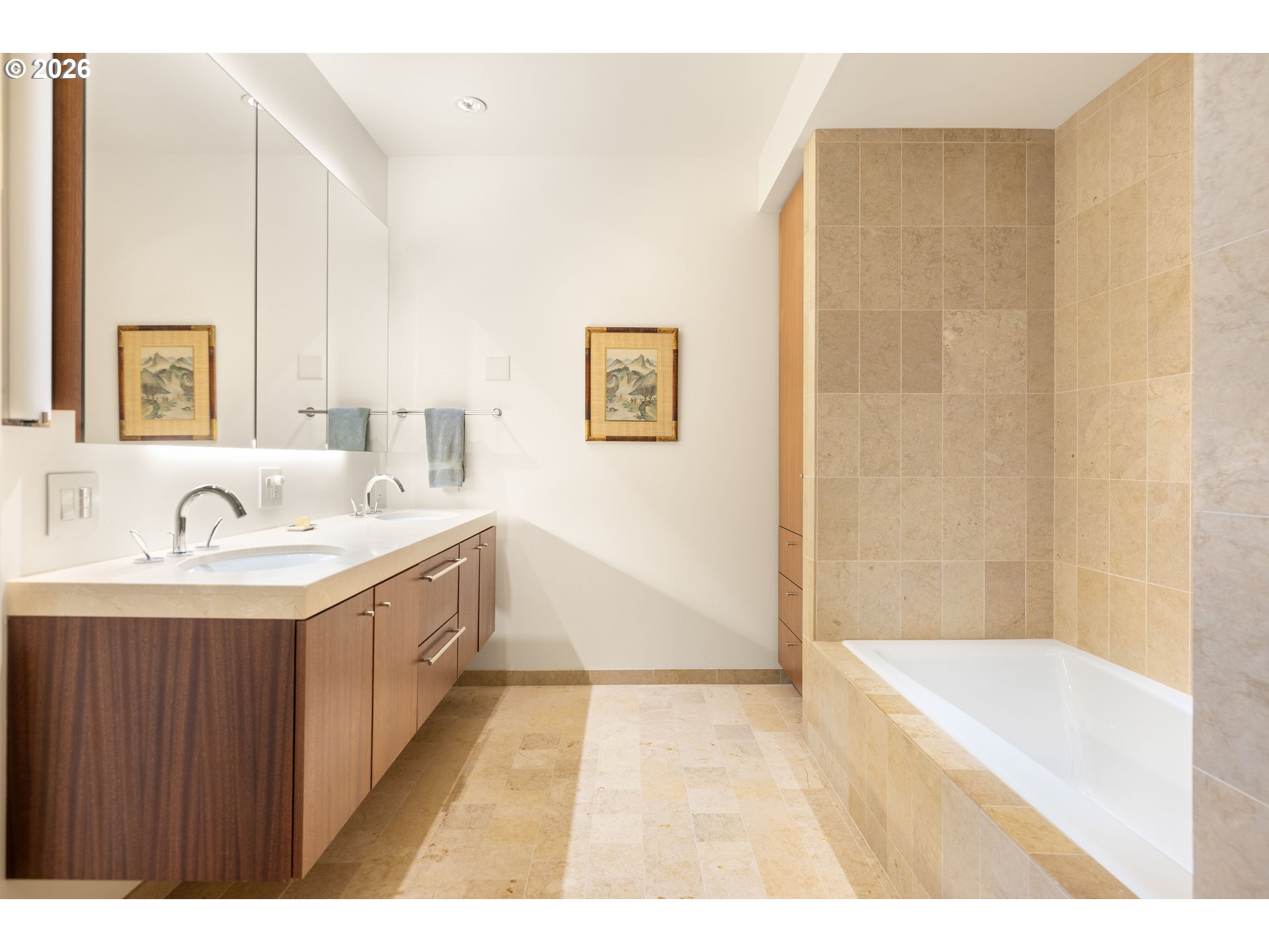 Photo #23: 175687597 Listing: Photo #23