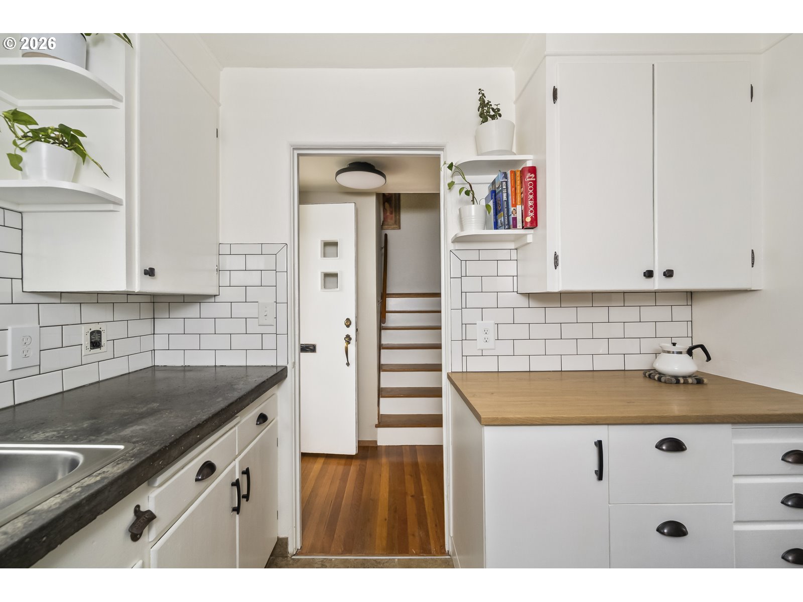 Photo #10: 176004117 Listing: Photo #10